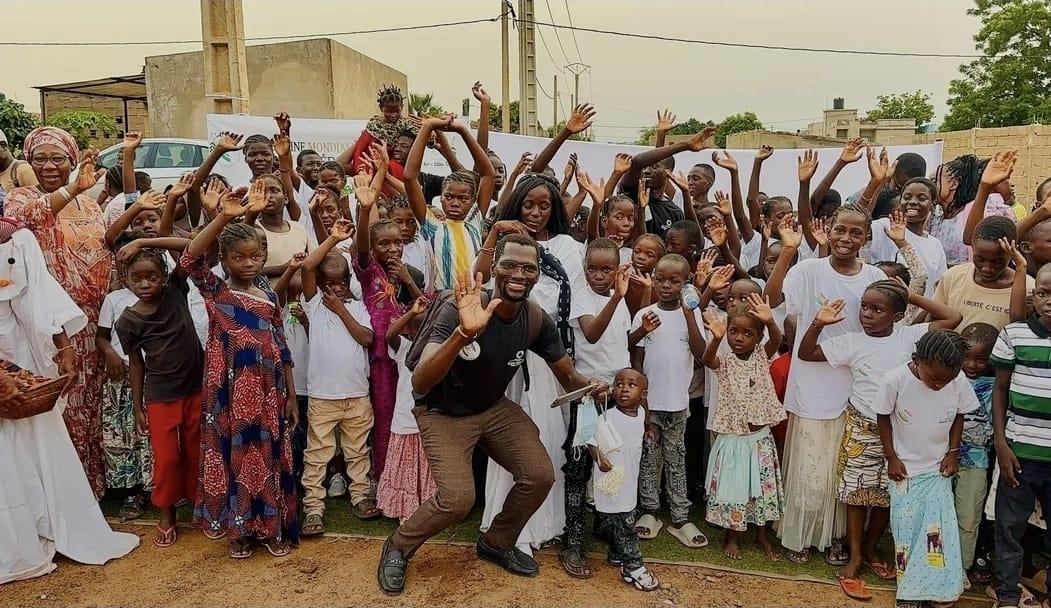 Building Peace and Protecting the Earth Building Peace and Protecting the Earth, From the Blue Community Réseau Ecole RadioChico Mali: 11th Edition of World Peace Week: "Building Peace and Protectin