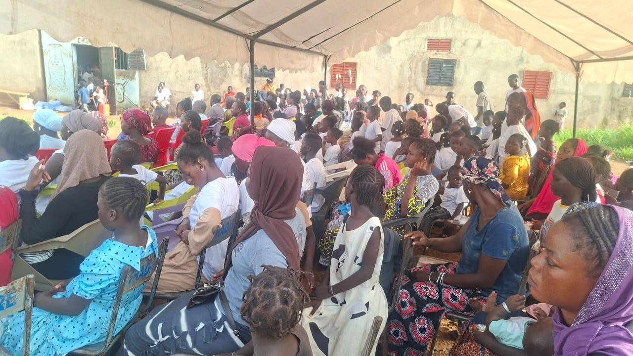 Building Peace and Protecting the Earth Building Peace and Protecting the Earth, From the Blue Community Réseau Ecole RadioChico Mali: 11th Edition of World Peace Week: "Building Peace and Protectin
